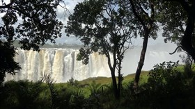 Victoria_Falls_Picnic_View