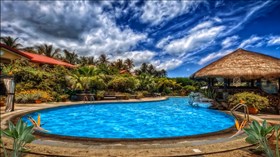 HDR Resort Pool