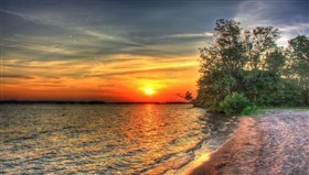 Lake_Beach_Sunset