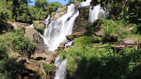 Chiang_Creek_Waterfalls 