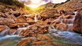 Rocky Falls