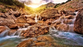Rocky Falls